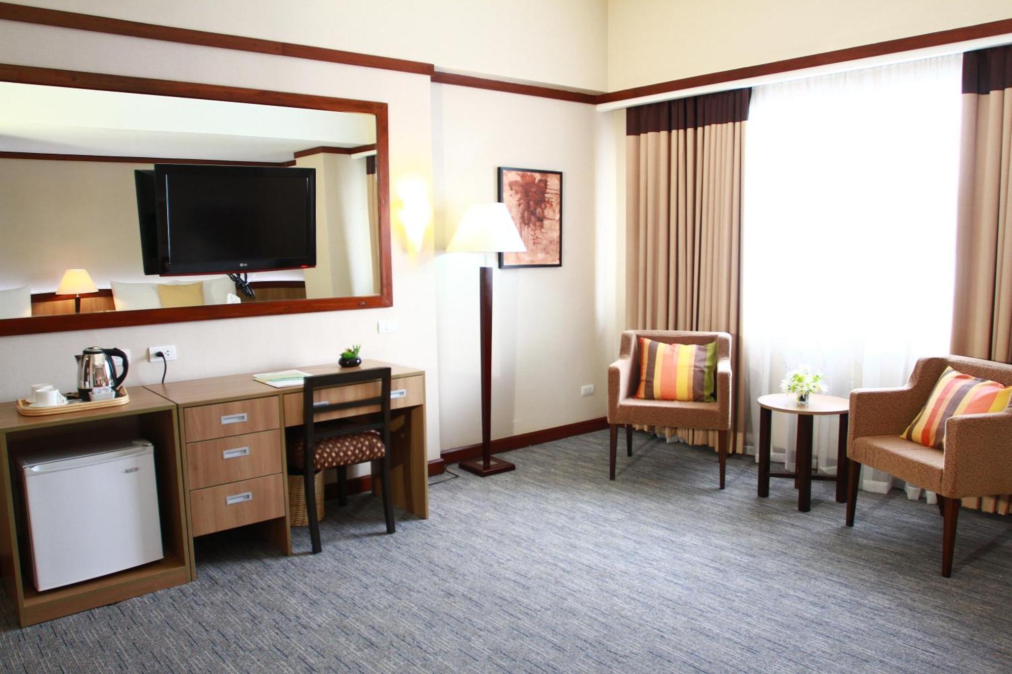 Dohera Hotel Cebu Room photo