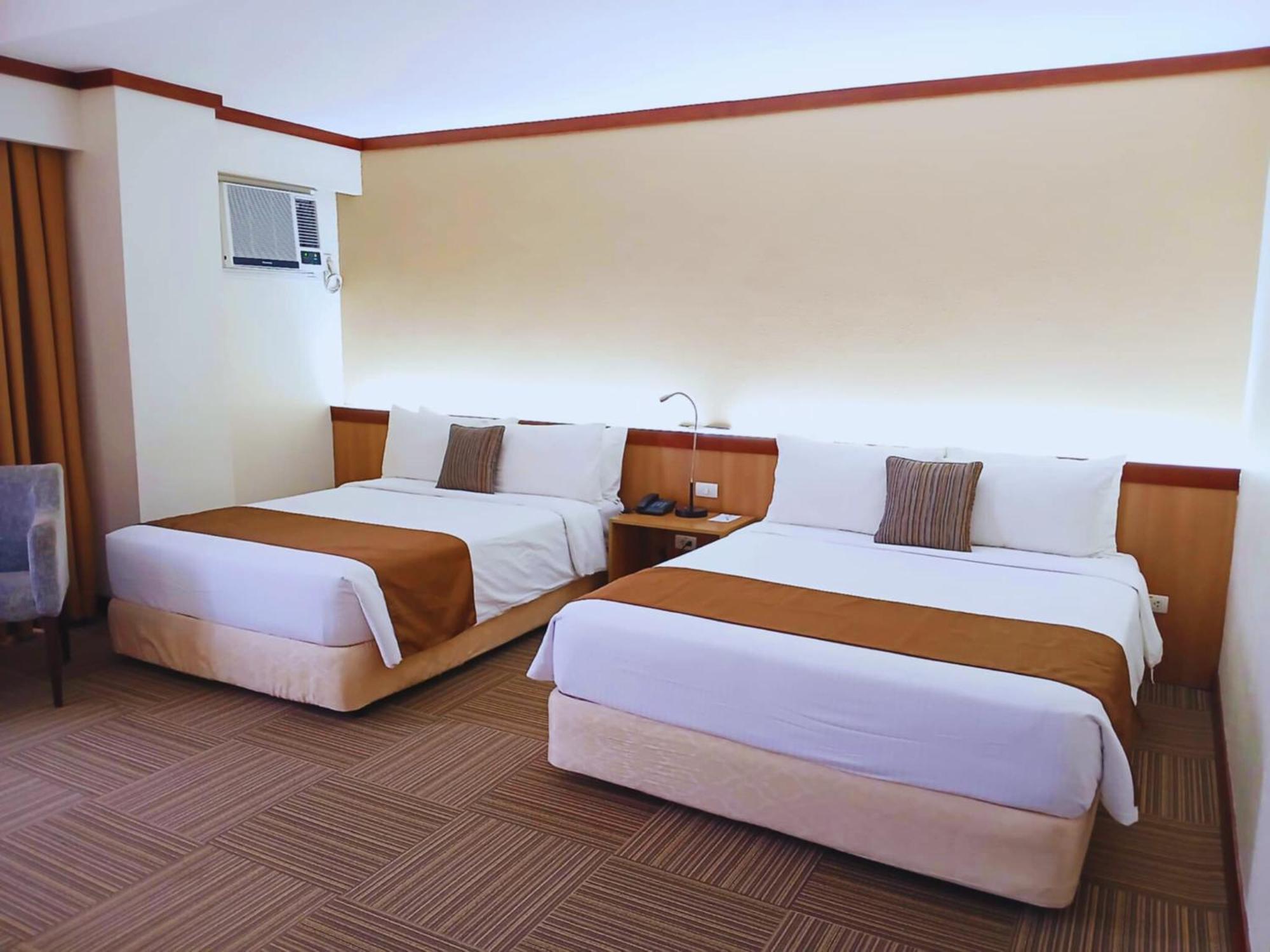 Dohera Hotel Cebu Exterior photo