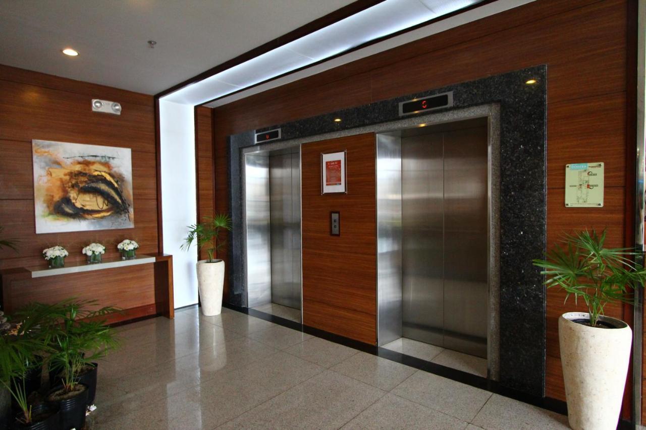 Dohera Hotel Cebu Exterior photo